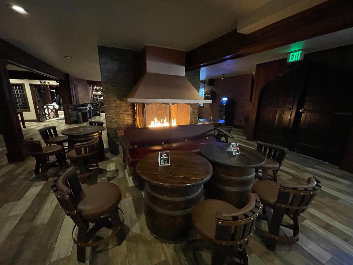 The Historic Brookdale Lodge, Santa Cruz Mountains Luaran gambar