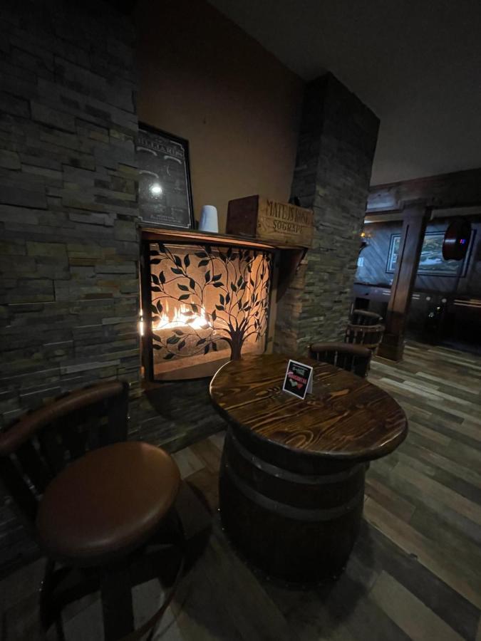 The Historic Brookdale Lodge, Santa Cruz Mountains Luaran gambar